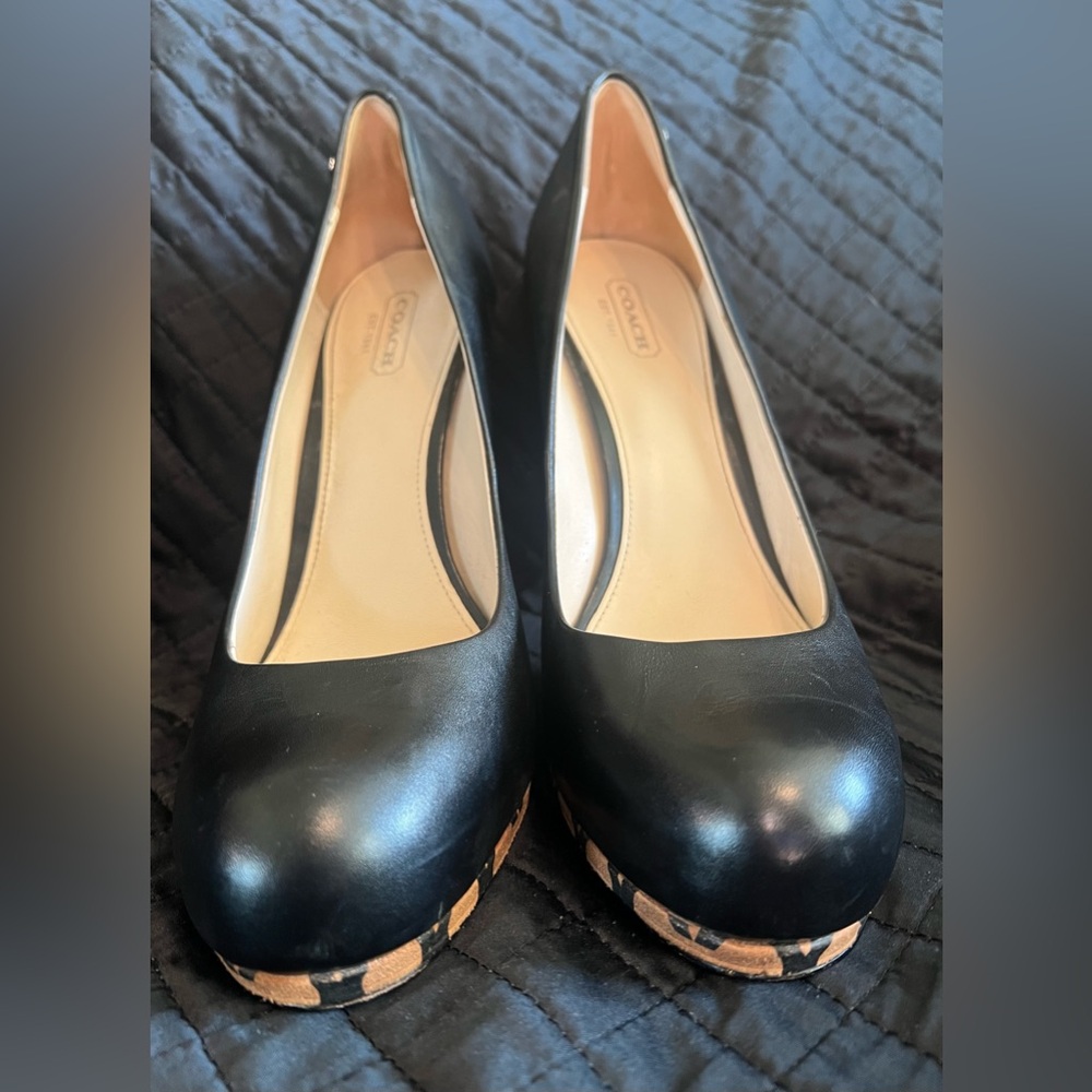 Black Coach Women’s US 8.5 with Coach design on heels